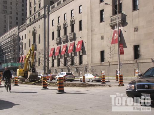 Front Street median removal for TTC union subway station construction
