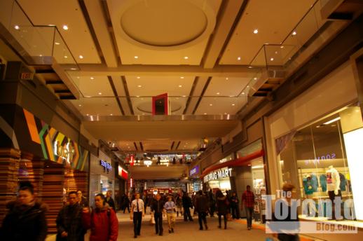 Toronto Eaton Centre