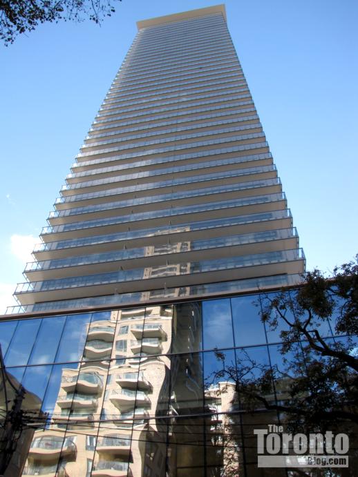 Casa condo tower