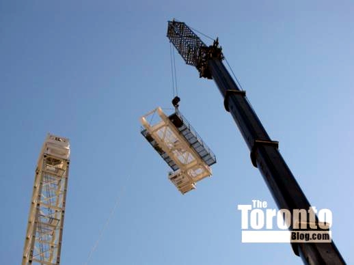 Construction crane installation at Women's College Hospital 