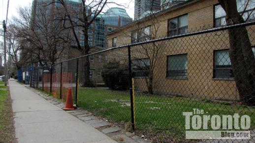 fencing around 15 Huntley Street