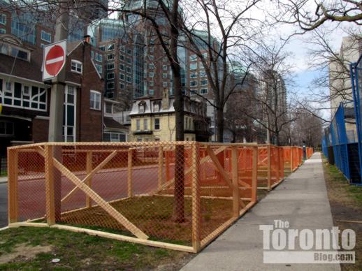 a tree protection zone along Huntley Street