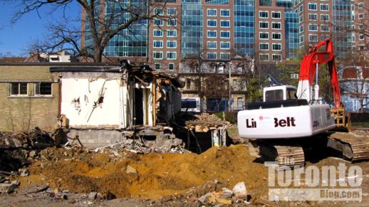 15 Huntley Street demolition progress