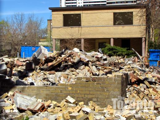 15 Huntley Street building demolition