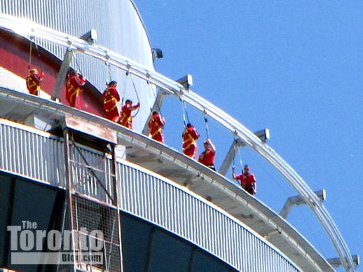 CN Tower EdgeWalk thrillseekers 