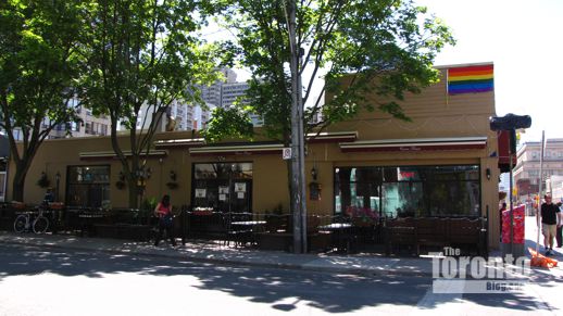 La Cocina Lucero patio at 501 Yonge Street Toronto 
