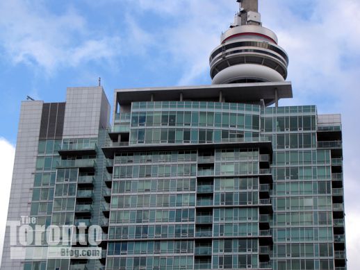 Optima condo at 81 Navy Wharf Court Toronto