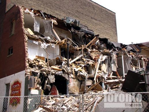 Demolition of 19 St Nicholas Street Toronto 