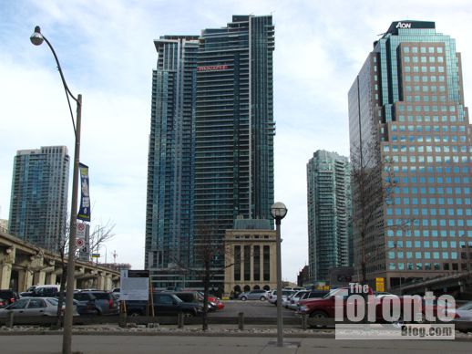 90 Harbour Street Toronto