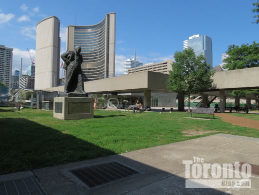 Nathan Phillips Square Toronto