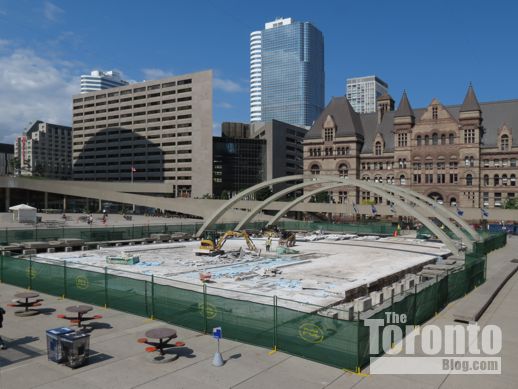 Nathan Phillips Square Toronto 