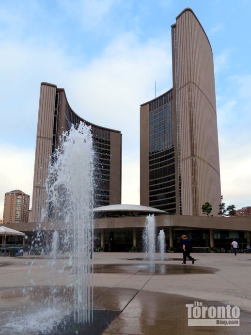 Nathan Phillips Square at Toronto City Hall 