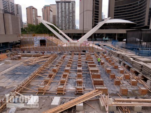 Nathan Phillips Square at Toronto City Hall 